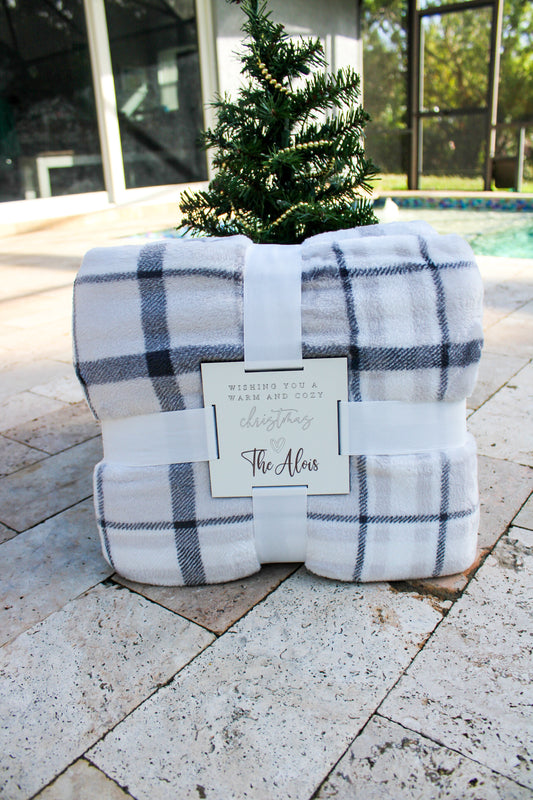 White blanket & Tag Bundle